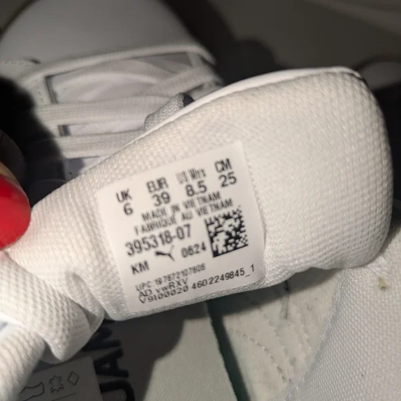 Puma White and Brown Sneakers - Picture 5 of 7